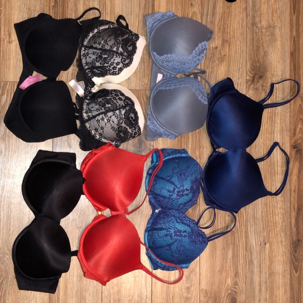 12 Victoria Secret bras!